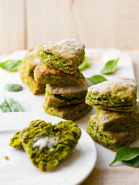 Vegan Spinach Biscuits Spinach Biscuits, Biscuits Photography, Popeye Spinach, Crunchie Recipes, Almond Milk Cheese, Frozen Biscuits, Vegan Spinach, Vegan Biscuits, Vegan Condiments