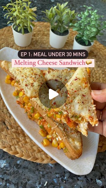 Easy Evening Snacks, Melting Cheese, Weekend Meals, Evening Snacks, Cheese Sandwich, Cheese Sandwiches, Melted Cheese, Taste Buds, Corn