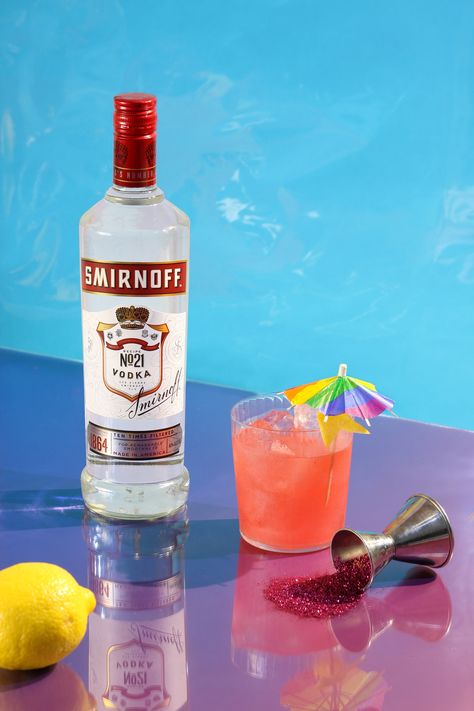 It’s time to mix and mingle! This Pride, let’s look ahead to laughs and cheers over a delicious Smirnoff No.21 vodka gimlet made from our ‘Color the Future Cocktail’ kit. The kit features our award-winning Smirnoff No 21. Vodka along with simple but delicious cocktail ingredients and a little something extra for some added sparkly fun and of course, color. Tap here to shop the kit... Smirnoff Vodka Cocktails, Mini Cocktail Kit, Smirnoff Cocktail, Vodka Day, Tequila Gifts, Vodka Gimlet, Happy Beer, Usa Drinks, Tequila Gift