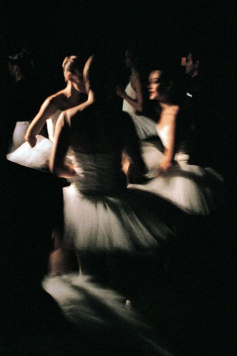 * Freedom Dance, Beautiful Dance, Paris Opera Ballet, Ballet Beauty, Ballet Photos, Pretty Ballerinas, Twinkle Toes, Dance Movement, Dancing Aesthetic