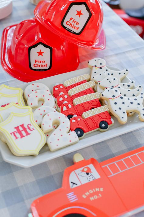 Firetruck Birthday Balloons, Firetruck Birthday Party Balloons, Sound The Alarm Im 3 Birthday, Two The Rescue Birthday, Firetruck 3rd Birthday, Sound The Alarm Birthday, Fire Truck Birthday Party Ideas, Firefighter Birthday Cakes, Waffle Party