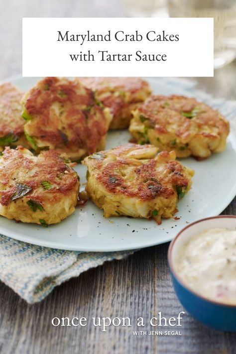 Maryland Crab Cakes with Quick Tartar Sauce Quick Tartar Sauce, Crab Cake Recipes, Maryland Crab Cakes, Once Upon A Chef, Crab Cake Recipe, Fingerfood Party, Crab Recipes, Tartar Sauce, Seafood Dinner