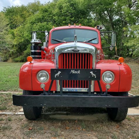 Classic Mack B61 helping revive longtime trucker ministry Old Mack Trucks, Country Gospel, Gospel Song, Mack Trucks, Gasoline Engine, Truck Driver, Instagram Icons, Peterbilt, Going To Work