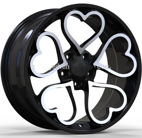 Heart Wheels, Custom Wheels Cars, New Car Accessories, Car Deco, Car Wheels Rims, Car Things, Loving Heart, Rims For Cars, Cute Car Accessories