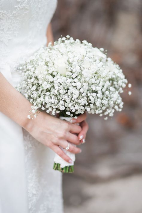 Small Wedding Bouquets, Gypsophila Wedding, Simple Wedding Bouquets, Suzanne Neville, Stylish Bride, Bridal Bouquet Flowers, Rose Wedding Bouquet, White Bridal Bouquet, English Wedding