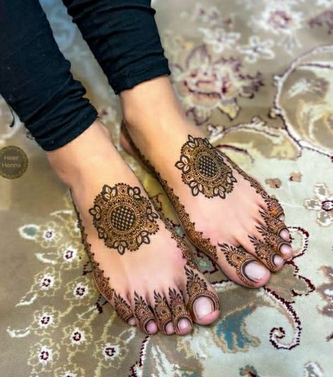 henna art by aqsa jamali Pag Mehndi Designs, Foot Mehndi Design, Feet Mehendi, New Henna Designs, Foot Mehndi, Paid Partnership, Wedding Mehndi Designs, Wedding Mehndi, Latest Mehndi