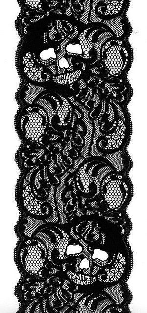 ✯ Skulls Lace ✯ I HAVE FINALLY FOUND A WAY THAT I LIKE TO INCORPORATE SKULLS INTO THE WEDDING!!!!!!!!!!!!!! SO INLOVE! Hope Tattoos, Tattoo Lace, Garter Tattoo, Lace Skull, Tattoo Thigh, Lace Tattoo, Sleeves Ideas, Lace Garter, Skull And Bones