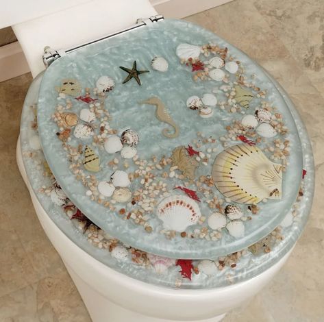 Seashell Toilet Seat, Resin Toilet Seat, 90s Interior Design, Desktop Zen Garden, 90s Interior, Coastal Home Decor, Toilet Seats, Log Furniture, Chic Bathrooms