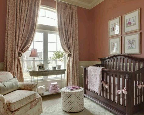 - Couleur Feng Shui, Brown Crib, Traditional Nursery, Girls Room Design, Bedroom Traditional, Girl Nursery Room, Nursery Room Design, Beautiful Nursery, Girl’s Room