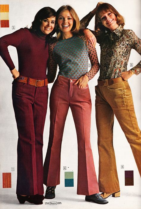 Moda Z Lat 70., 1970s Outfits, Moda Hippie, 70s Clothing, Outfits 70s, 60s 70s Fashion, Fashion 70s, 60s And 70s Fashion, Mode Hippie