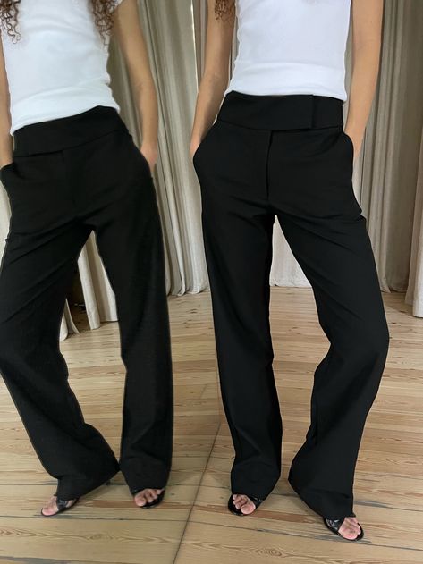 Introducing our new suit pants! Our Day-To-Day Pants are the perfect mid-waisted bottoms with a straight leg and a wide waistband. Equipped with a sturdy front flap and a double hook-and-eye closure, the pants sit securely and comfortable on your body all day long.    The pants look great both dressed up and down, making them a great fit for both daily wear and formal events. The material used has a comfortable stretch and feels more stretchy than our core fabric that is used in the Favorite Pan Affordable Black Everyday Pants, Black Suit Pants Outfit, Djerf Avenue, Elegant Outfit Classy, Mid Waist Pants, The Favorite, Suit Pants, Casual Tank Tops, To Day