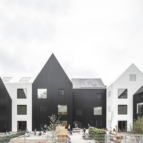 COBE's Frederiksvej Kindergarten is based on children's drawings Black And White Houses, Kindergarten Architecture, Danish Architecture, Kindergarten Design, Casa Exterior, Social Housing, Education Architecture, Row House, Architectural Inspiration