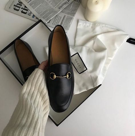 loafers, minimal foot wear Dark Academia Shoes, Academia Shoes, Lux Fashion, Teen Outfits, Aesthetic Shoes, 가을 패션, Pretty Shoes, Dream Shoes, Trendy Shoes