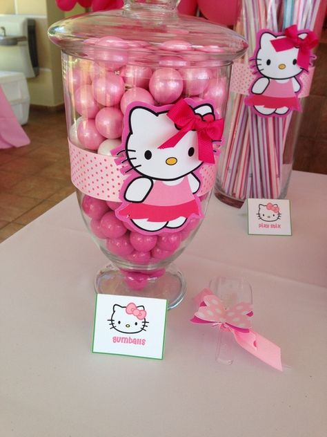 Kitty Birthday Party! Hello Kitty Birthday Party Ideas Decoration, Hello Kitty Centerpieces, Kitty Birthday Party Ideas, Hello Kitty Birthday Party Ideas, Hello Kitty Baby Shower, Hello Kitty Candy, Hello Kitty Birthday Theme, Hello Kitty Theme Party, Kitty Birthday Party