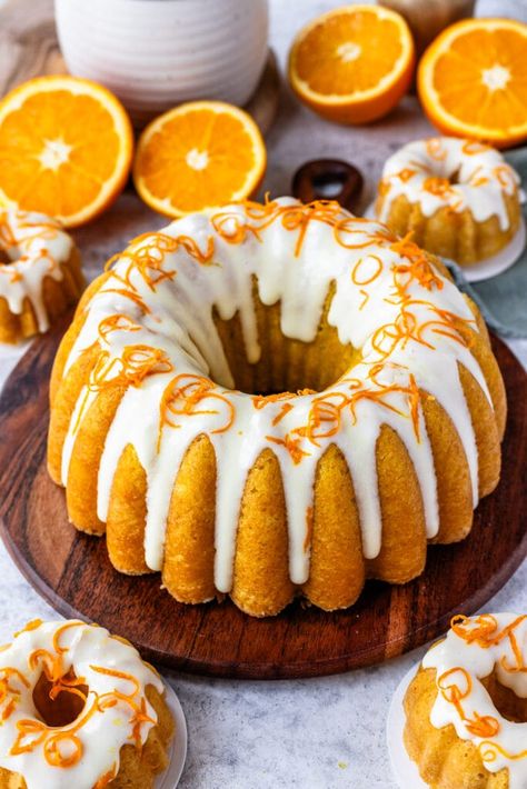 Pies And Tacos, Orange Bundt Cake, Orange Cream Cheese, Orange Cake Recipe, Mini Bundt Cakes, Cream Cheese Glaze, Orange Cake, Round Cake Pans, Round Cakes