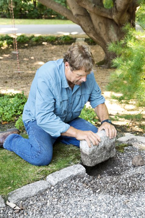 Repairing Cobblestone Edging | This Old House Cobblestone Edging, Gravel Driveway Edging, Driveway Edging, Concrete Edging, Cobblestone Driveway, Diy Driveway, Driveway Paving, Driveway Landscaping, Gravel Driveway