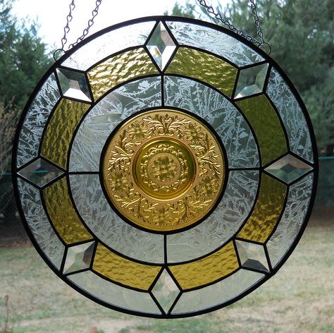 Stained Glass Circles, Mosaic Windows, Stained Glass Tattoo, Leadlight Windows, Stained Glass Cookies, Stained Glass Door, Stained Glass Birds, Stained Glass Ornaments, Stained Glass Jewelry