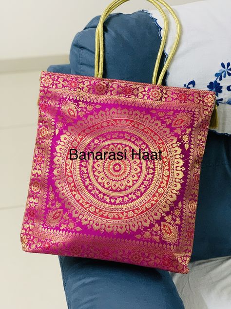 Beautiful Banarasi silk bag for all your traditional and ethnic needs, can be used as wedding favours, mehendi favour  #banarasi #banarasibags #banarasisilk #brocade Handbags Diy, Diy Bags Jeans, Diy Stitch, Reuse Old Clothes, Fabric Decoration, Banarasi Brocade, Hand Beaded Bag, Wedding Gift Pack, Gift Wrapping Techniques