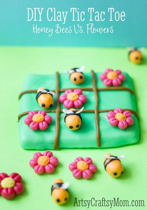 Crea Fimo, Fimo Ideas, Clay Crafts For Kids, Kids Clay, Tic Tac Toe Game, Tanah Liat, Clay Craft, Clay Inspiration, Bee Crafts