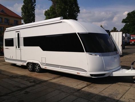 Hobby Caravan, Motor Homes For Sale, Luxury Caravans, Touring Caravan, Rv Travel Trailers, Caravans For Sale, Vintage Campers Trailers, Car Camper, Mobile Homes For Sale