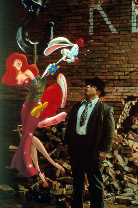 Number 17 ~ Who Framed Roger Rabbit. "Eddie, I could never hurt anybody. My whole purpose in life is to make... people... laugh!" Charles Fleischer, Jessica Rabbit Cartoon, Holli Would, Jessica And Roger Rabbit, Famous Celebrity Couples, Who Framed Roger Rabbit, Kathleen Turner, Angela Lansbury, Roger Rabbit