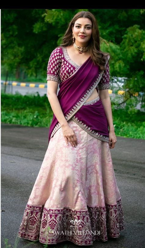 Lehanga Colours Combination, Fancy Langa Voni Half Saree, Half Saree Designs South Indian Pattu, Hindu Wedding Bridesmaids, South Indian Lengha, Lavender Half Saree, Pattu Half Saree Indian Dresses, Langa Voni Designs, Fancy Half Sarees