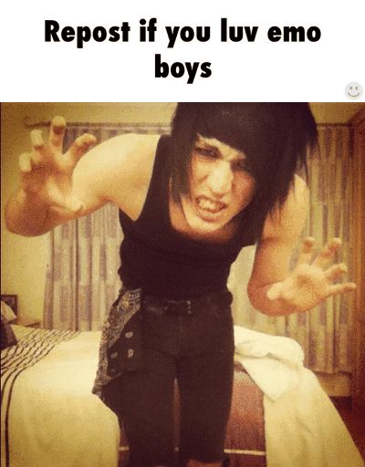 Repin if you are in love with emo boys cause they are perfect<3 Emo Scene Boys, Scene Guys, Cute Emo Guys, Emo People, Emo Love, Emo Quotes, Scene Boys, Emo Memes