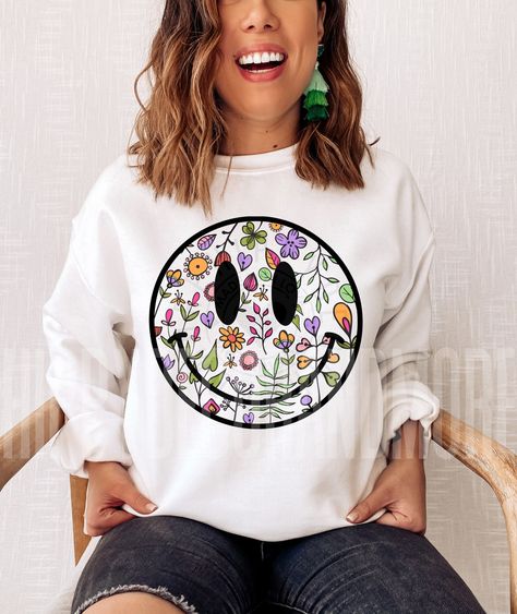 Boho Smiley Face, Best Friend Matching Shirts, Smiley Face Png, Smiley Face Shirt, Shirts Trendy, Face Png, Hippie Decor, Boho Flowers, Shirts Design