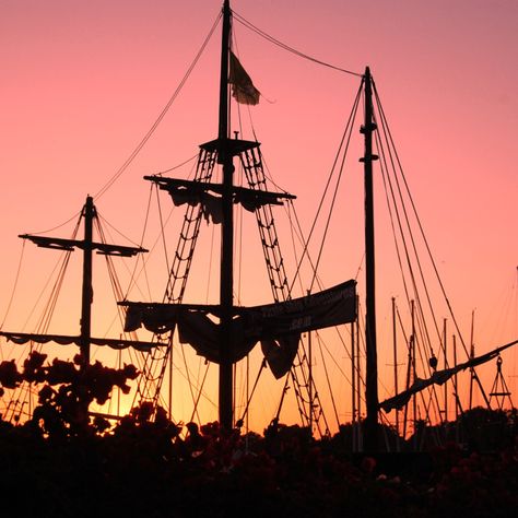 Pirate sunset. I did something like this in Cancun. Fun... Pastel Pirate Aesthetic, Colorful Pirate Aesthetic, Pink Pirate Aesthetic, Pirate Moodboard, Acnh Maps, Sailing Aesthetic, Pirate Aesthetic, Pink Pirate, Pirate Books