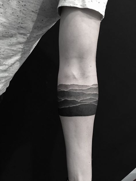 High Voltage Tattoo on Twitter: "A reminder of home in the form of the Blue Ridge Mountains. Tattoo by @sinister_apples. [link to booking in bio]… " Blue Ridge Mountain Tattoo, Blue Ridge Mountains Tattoo, Mountains Tattoo, Tattoo Band, Tattoo 2024, Forearm Band Tattoos, Bike Tattoos, Female Tattoos, Blue Ridge Mountain