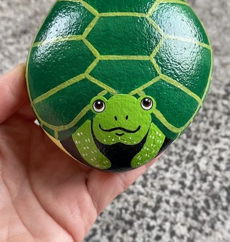 Turtle! 🐢 • • • #mamaski #mamaskisartistry #etsy #etsyshop #etsyseller #etsysellersofinstagram #painting #paintedrocks… | Instagram Turtle Painted Rocks, Turtle Rock, Turtle Painting, Rock Painting, Painted Rocks, Face Paint, Instagram, Art