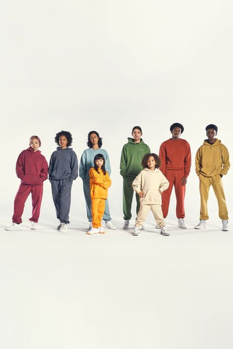 Attaining a casual and comfortable look this winter is as easy as shopping the premium fleece options in our STADIUM Eco Sweats collection. Available in a wide range of colors for both adults and children at Stadium Goods. Hip Hop Kids, Kids Winter Outfits, Kids Clothing Brands, Brand Assets, Street Style Winter, Stadium Goods, Family Fashion, White Coat, Branding Photoshoot