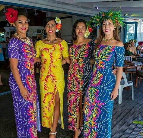 Inangarodesign -Cook islands style Hawaiian Dress Pattern, Samoan Clothing, Samoan Dress, Samoan Designs, 21st Ideas, Cultural Clothing, Island Style Clothing, Island Dresses, Polynesian Dress