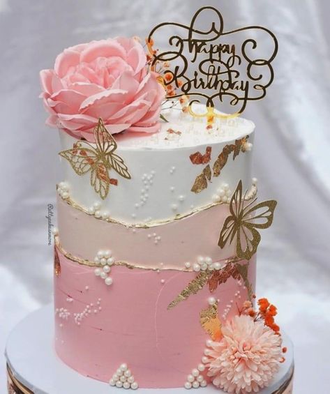 Birthday Cake For Mom Unique, 80th Birthday Cakes For Women, Wedding Cake Decorations Flowers, Birthday Cake For Women Elegant, Bolo Paris, New Cake Design, Floral Cake Design, Purple Cakes Birthday, 25th Birthday Cakes