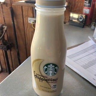 Coffee Diy Recipes, Starbucks Vanilla Frappuccino, Starbucks Vanilla Latte, Starbucks Frappuccino Bottles, Starbucks Vanilla Bean Frappuccino, Starbucks Frappuccino Recipe, Vanilla Frappuccino, Starbucks Bottles, Homemade Frappuccino