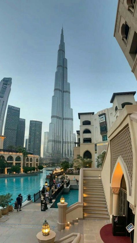 Dubai Burj Khalifa, The Path Less Traveled, Path Less Traveled, Beautiful Vacation Spots, Grenoble France, Dubai Architecture, Dubai Holidays, Dubai Vacation, Dubai Aesthetic