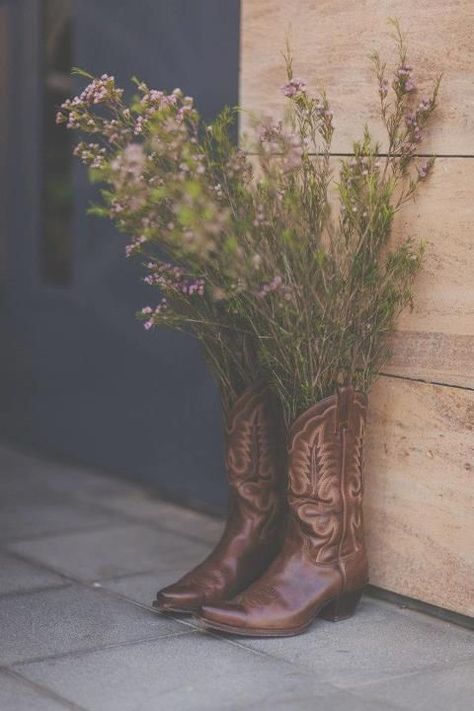 Boot Vase With Flowers, Cowboy Boot Vase With Flowers, Cowboy Boot Flower Arrangement, Cowboy Boot Wedding Decor, Flowers In Cowboy Boots, Cowboy Boot Decor, Cowboy Boot Flowers, Cowboy Boots Decor, Cowboy Boot Centerpieces