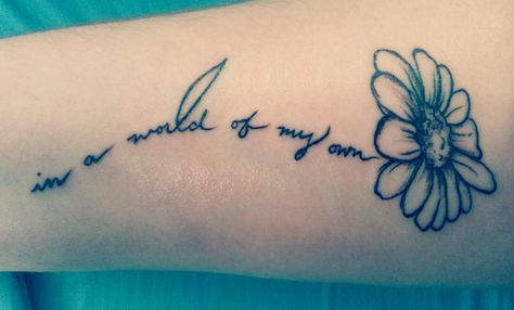 Alice in wonderland tattoo to go with my sunflower tattoo I love how the words are the stem Literary Tattoos, Princess Tattoo, Wildflower Tattoo, Wonderland Tattoo, Daisy Tattoo, Geniale Tattoos, Subtle Tattoos, Disney Tattoos, Word Tattoos