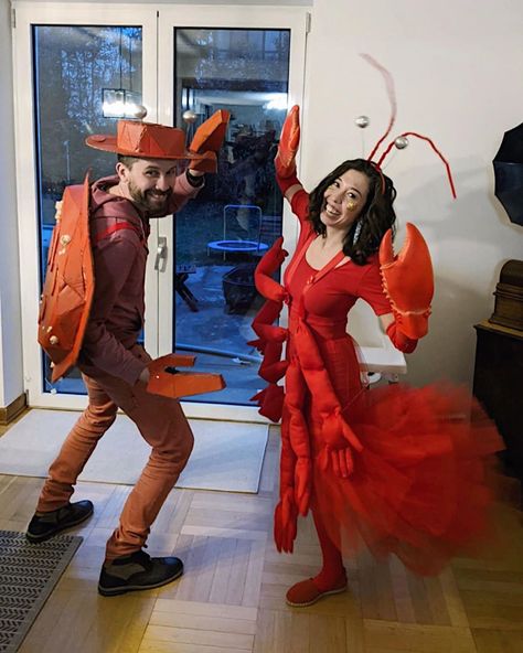 Halloween Work Party, Crab Costume, Lobster Costume, Costume Box, Peter And The Starcatcher, Rock Lobster, 20th Birthday Party, Diy Kostüm, Craft Knitting