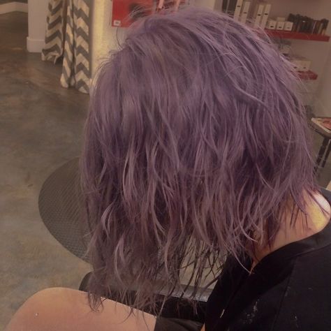 Muted Lavender Hair, Amity Blight Hair, Amity Blight Outfit, Amity Purple Hair, Dark Lavender Hair, Amity Aesthetic, Purple Hair Oc, Amity Blight Aesthetic, Blight Aesthetic