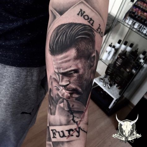 #bradpitt #fury #manisa #hasanbozal Fury Tattoo, Tattoo Desings, Classic Tattoo, Compass Tattoo, Black Tattoos, Portrait Tattoo, Tattoo Artists, Tattoo Designs, Tattoos