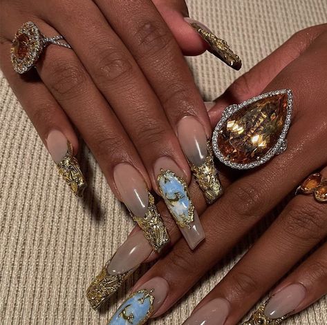 Gold Detail Nails, Met Gala Nails, Gala Nails, Detail Nails, Glamour Nails, Megan Thee Stallion, Long Acrylic Nails Coffin, Cute Nail Art, Minimalist Nails