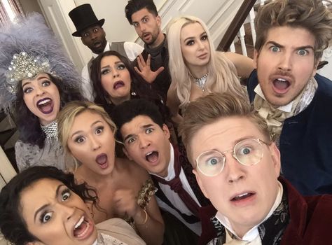 Yaaaaaas escape the night season 2 cast Escape The Night Season 2, Colleen Ballinger, Tana Mongeau, Escape The Night, Ricky Dillon, Liza Koshy, Vlog Squad, Joey Graceffa, Kian Lawley