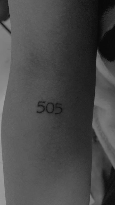 505 Tattoo, Tattoos