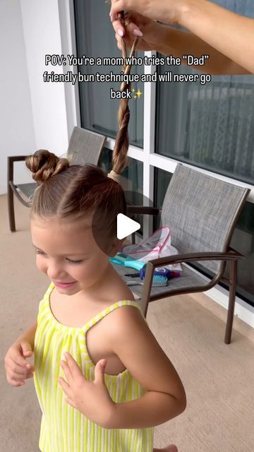 Space Buns With Color Extensions, Space Buns With Bows, Girls Space Buns, Girls Bun Hairstyles Kids, How To Make Space Buns, Kids Space Buns, Toddler Buns Hairstyles, Toddler Space Buns, Easy Hairstyles For Little Kids