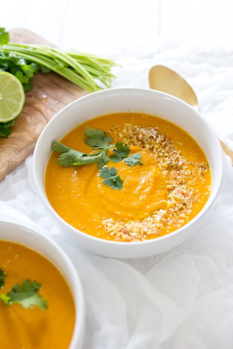 Celery Recipe, Carrot Coconut Soup, Vegan Carrot Soup, Curried Carrot Soup, Coconut Soup Recipes, Roasted Carrot Soup, Carrot And Coriander Soup, Carrot Curry, Chickpea Recipes Roasted