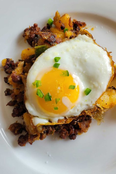 Spanish Dessert Recipes, Chorizo Hash, Chorizo Breakfast, Mountain Kitchen, Breakfast Hash, Bread Appetizers, Smoked Brisket, Crock Pot Soup, Kitchen Recipes