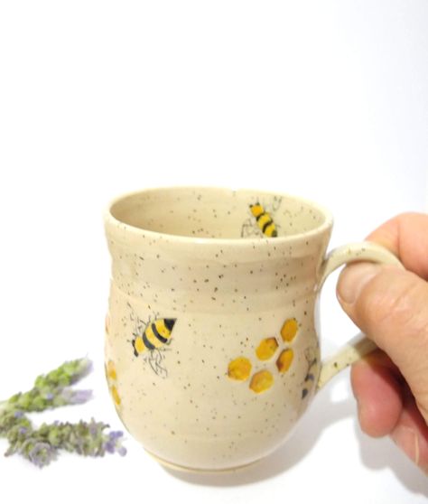 Pottery Inspo, Beginner Pottery, Pottery Mug, Bee Design, Pottery Mugs, Creative Space, Tea Pots, Glaze, Tea Cups