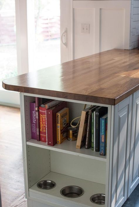 Dog bowls built into the bar with a bookshelf for cookbooks:) Doing this but with 2 larger bowls instead of 3!!! Kitchen Island Butcher Block Top, Butcher Block Island Kitchen, Dog Feeding Station, Kitchen Peninsula, Tiny House Kitchen, Diy Kitchen Island, Kitchen Island Design, Butcher Block Countertops, Ikea Kitchen