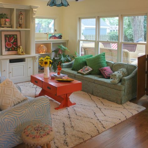 Colorful den in an eclectic beachy boho cottage by Jenny Sweeney. #interiordesign #colorfuldecor #boho #beachy #vintagestyle Quirky Cottage Interiors, 1950s Houses, Colorful Cottage Interiors, Whimsical Interior Design, Artsy Cottage, Eclectic Cottage Decor, Colourful Cottage, Quirky Cottage, Whimsical Interior